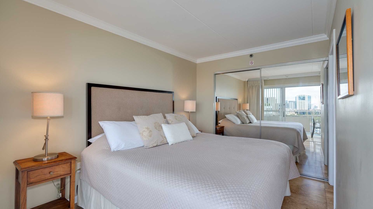 Photo of Bedroom in Waikiki