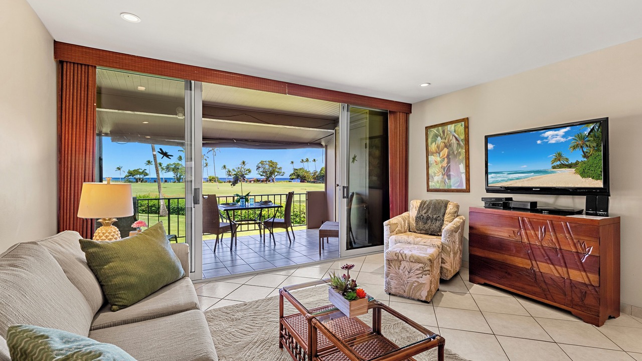 Photo of Livingroom in Kaanapali