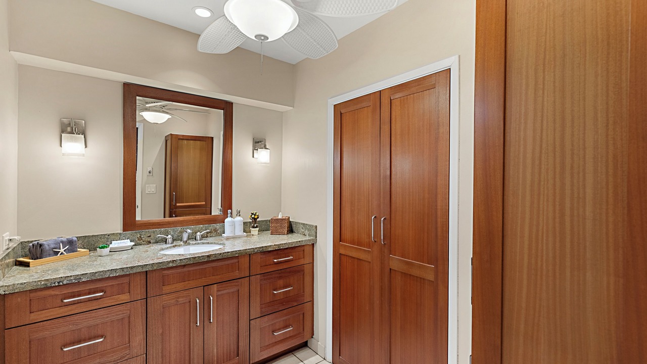Photo of Bathroom in Kaanapali