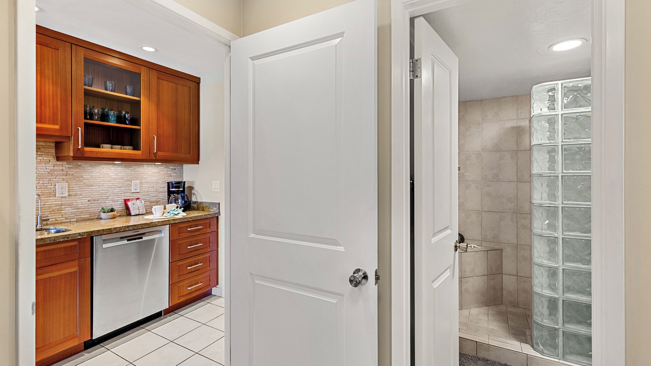 Photo of Bathroom in Kaanapali