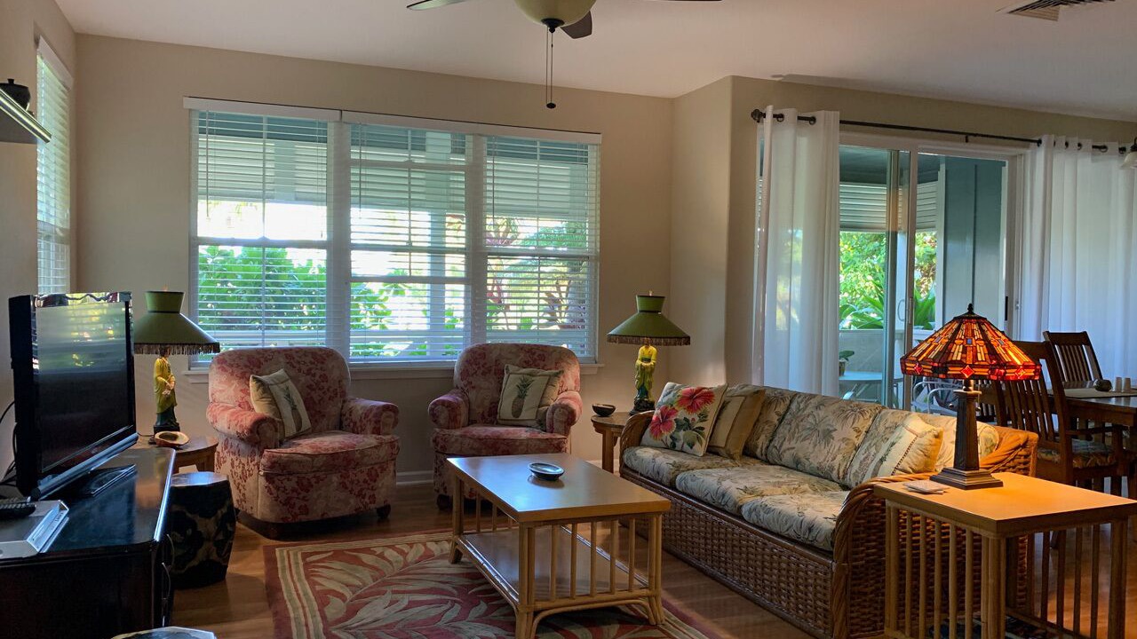 Photo of Livingroom in Princeville
