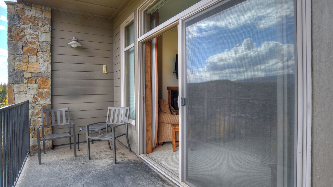 Photo of Patio Balcony in Purgatory