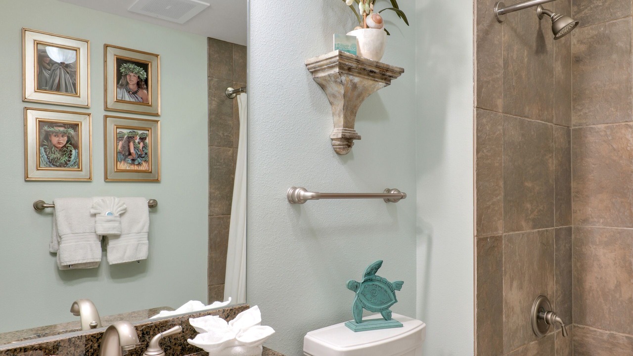 Photo of Bathroom in Waikoloa