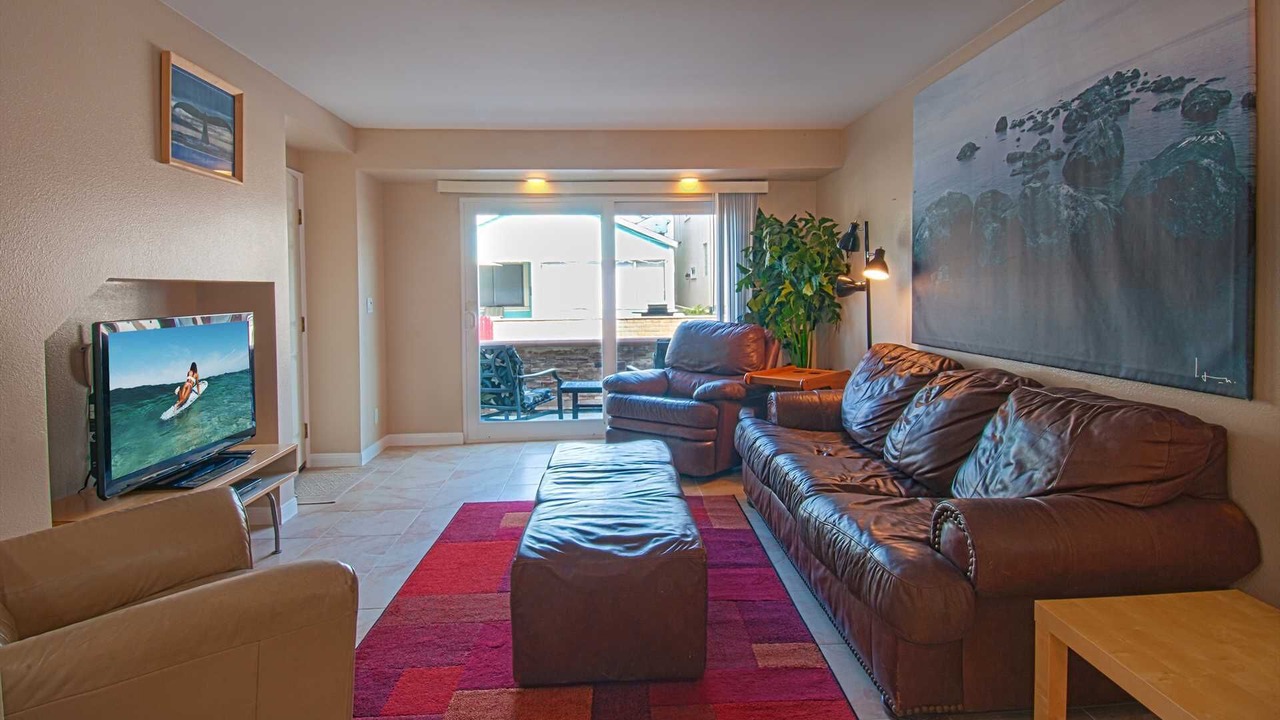 Photo of Livingroom in West Newport
