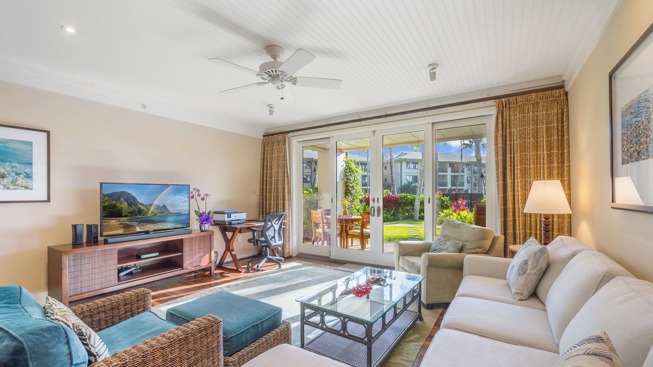 Photo of Livingroom in Kahuku