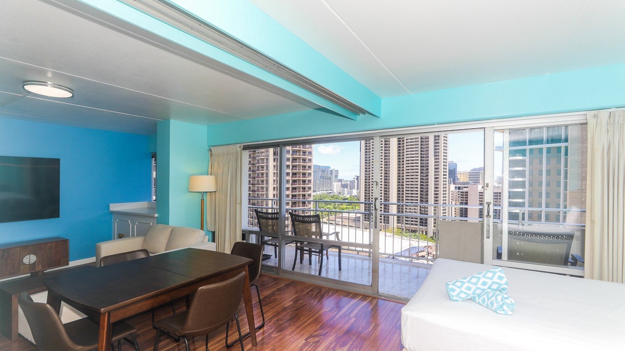 Photo of Bedroom in Waikiki