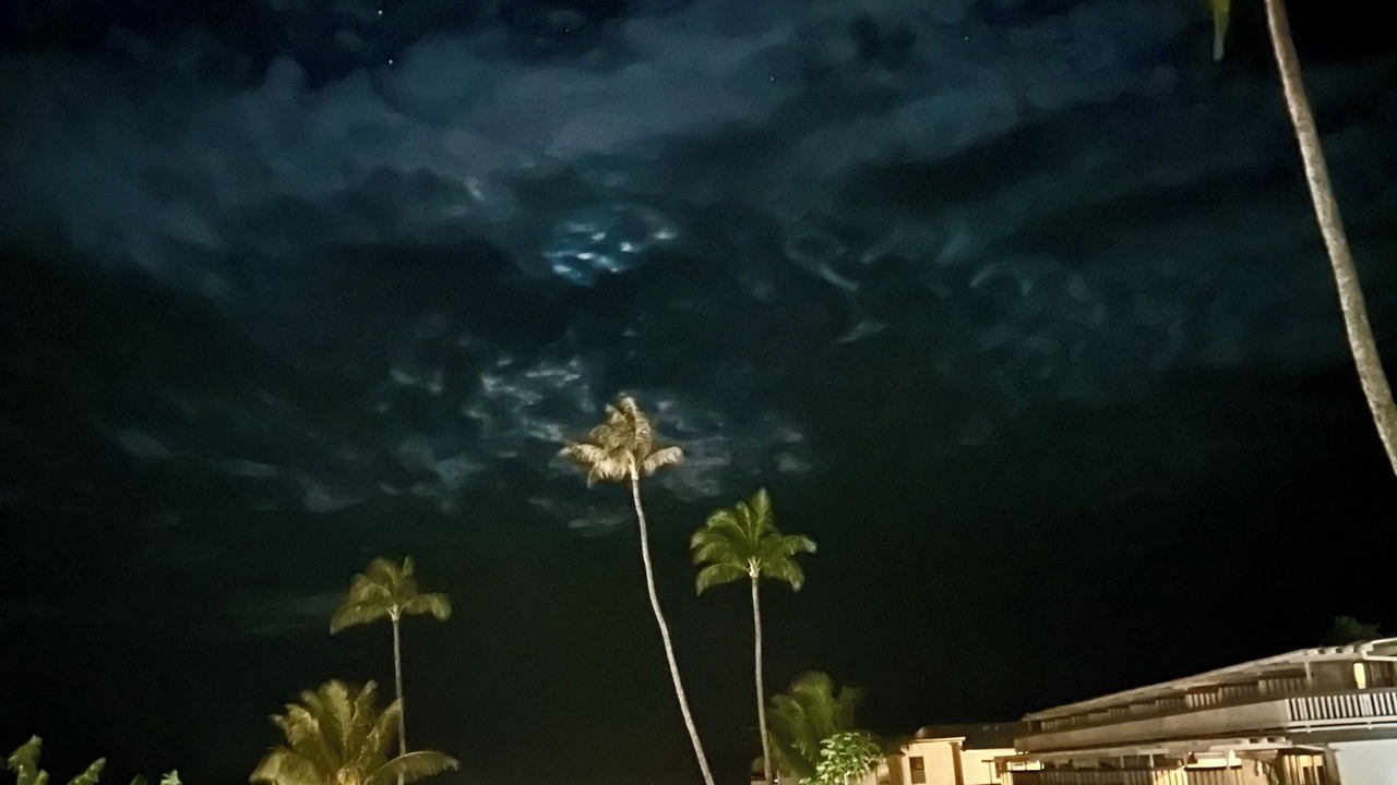 Photo of Others in Kahana
