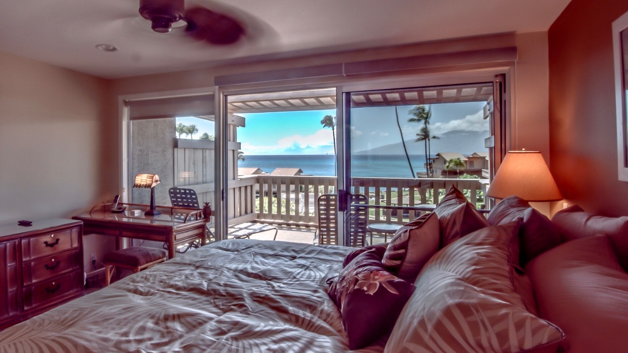 Photo of Others in Kahana