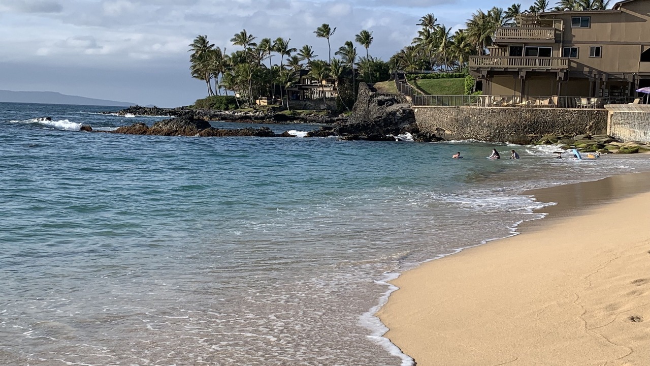 Photo of Others in Kahana