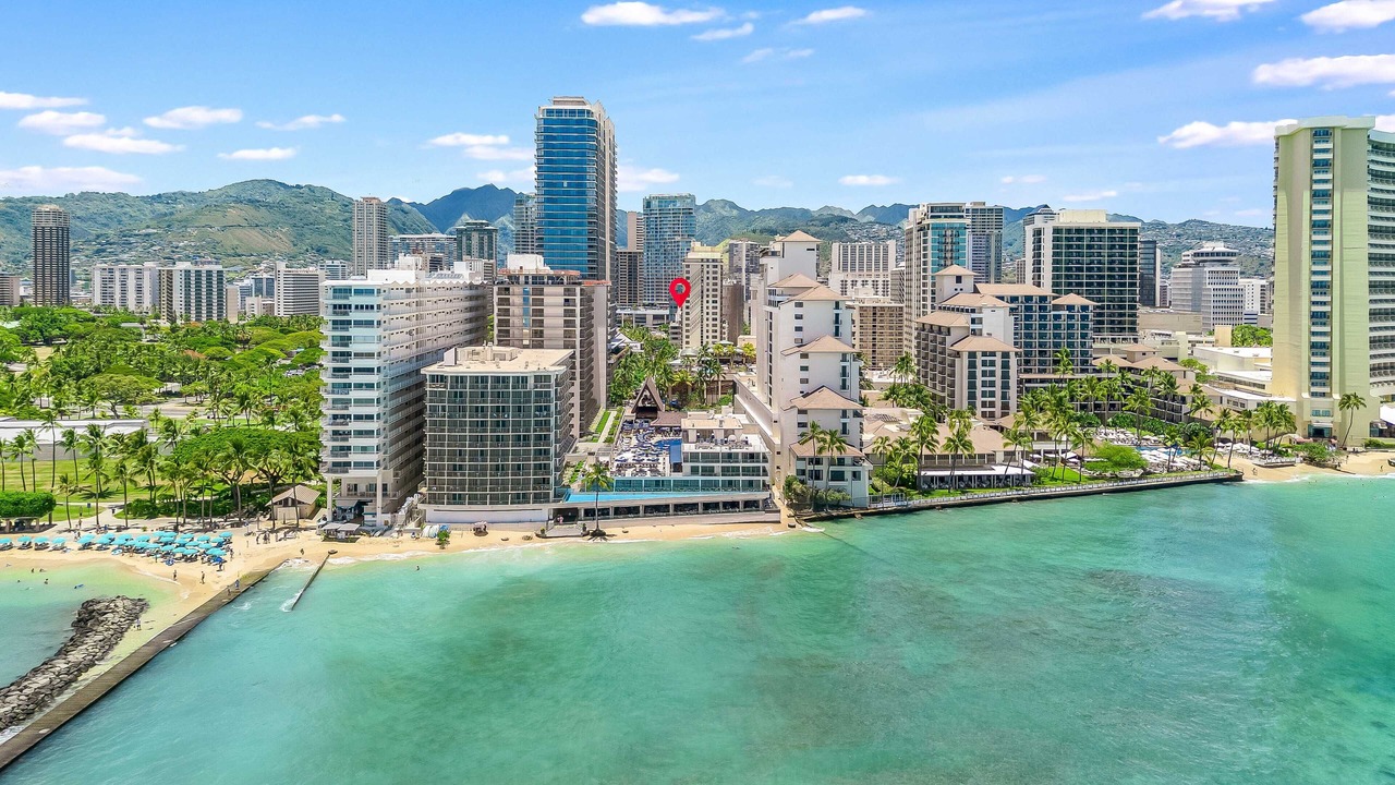 Photo of Others in Waikiki