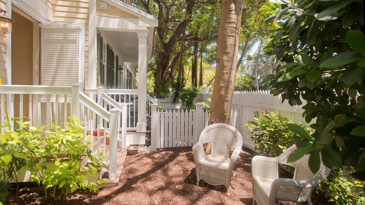 Photo of Patio Balcony in Bahama Village
