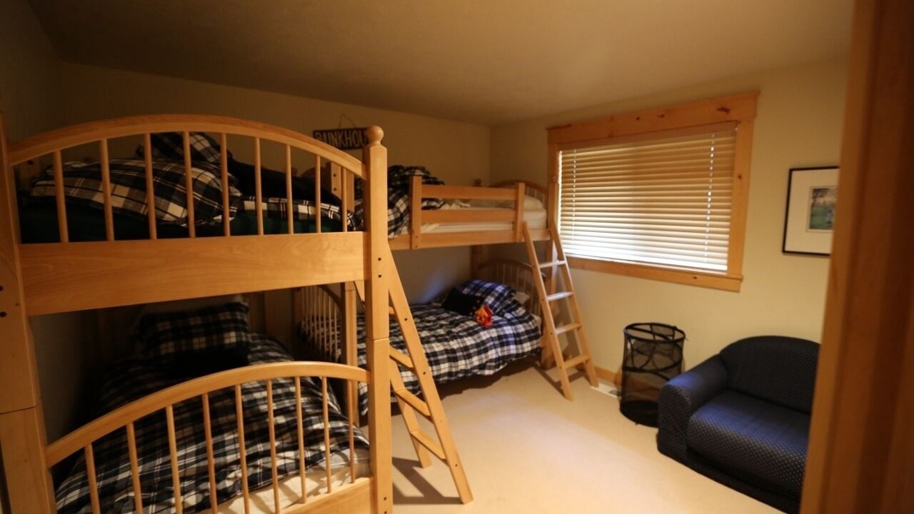 Photo of Bedroom in Sunriver