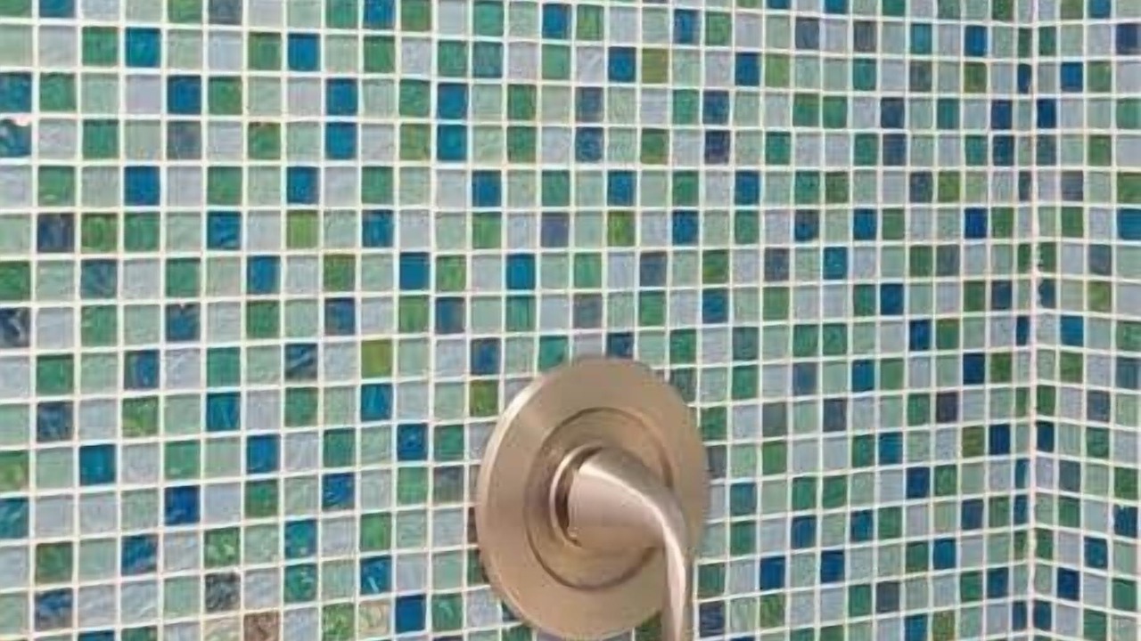 Photo of Bathroom in Lake Hill