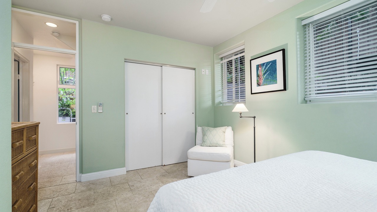 Photo of Bedroom in Lanikai