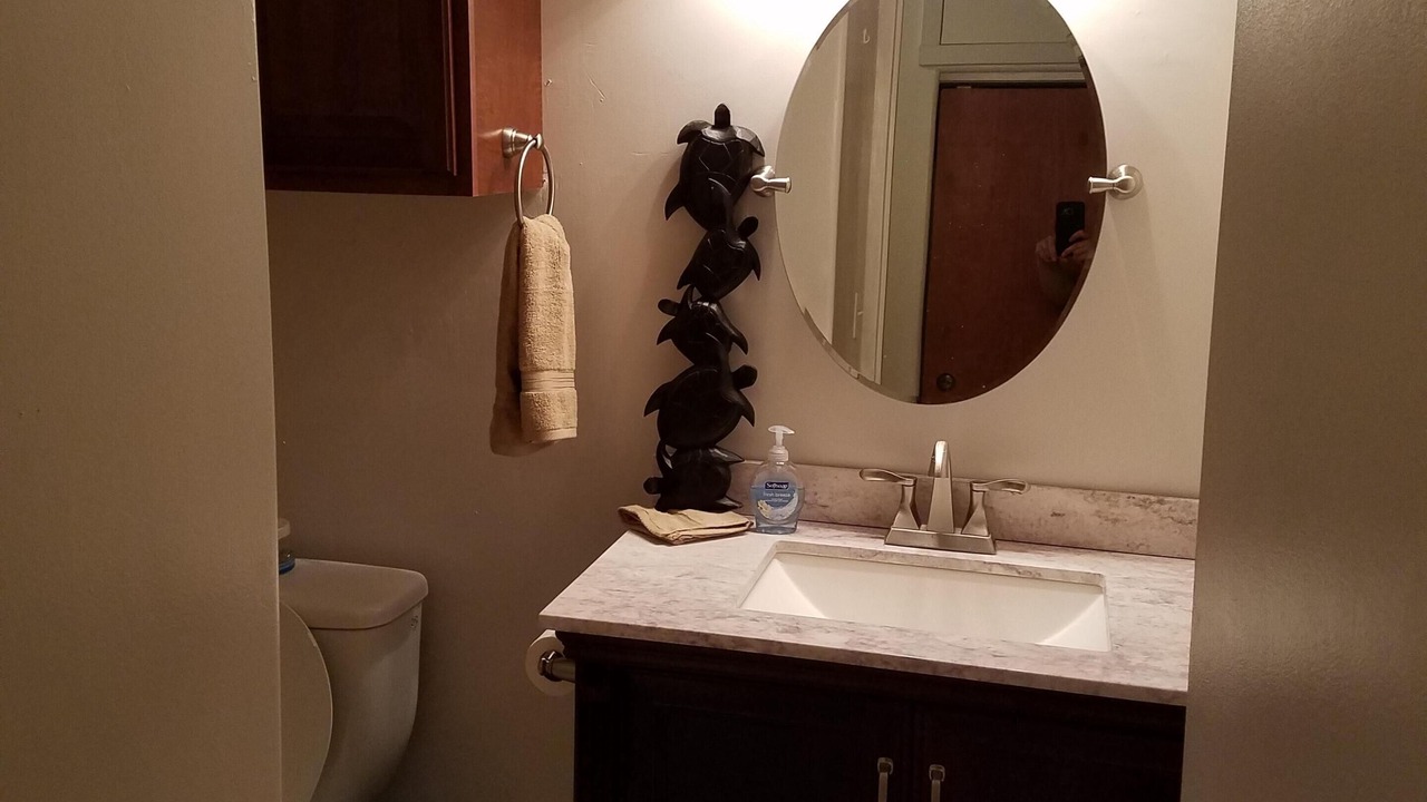 Photo of Bathroom in Makaha