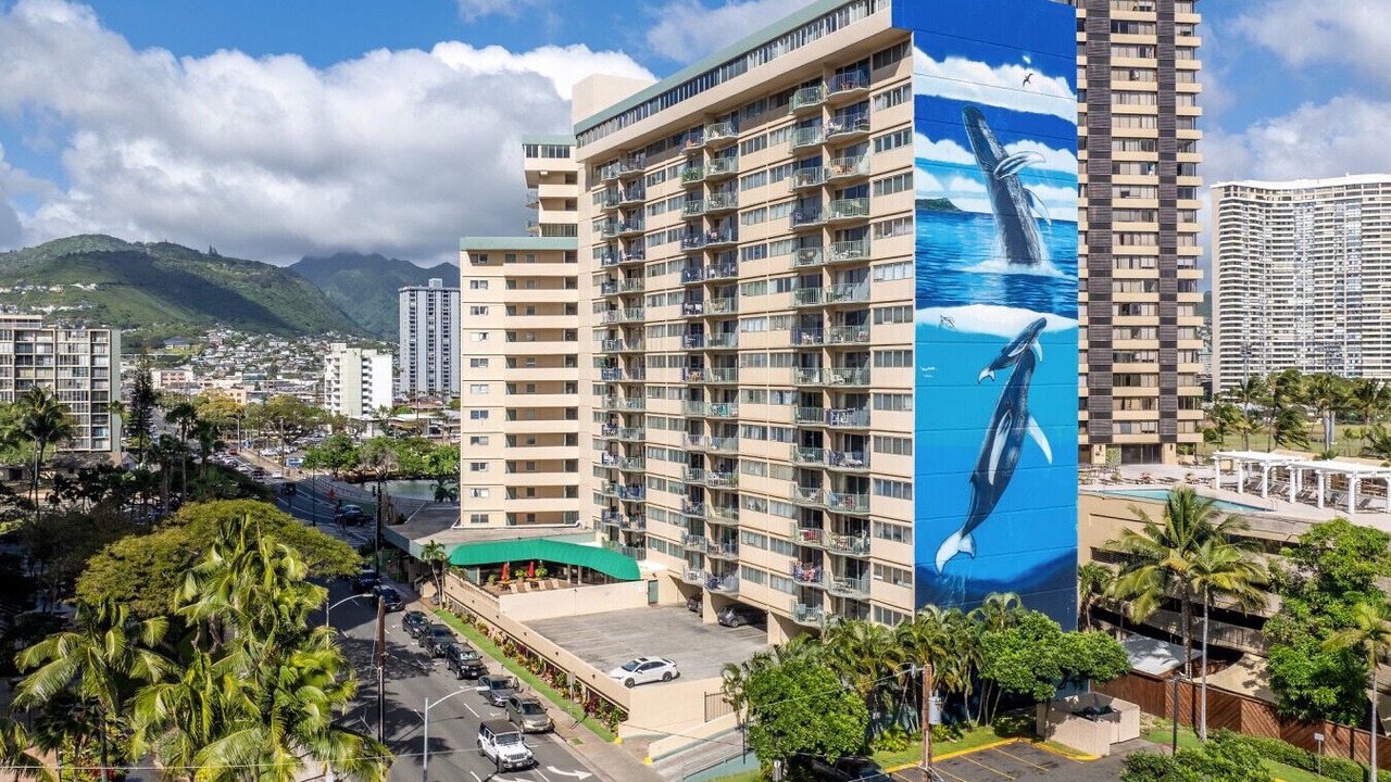Photo of Outdoor in McCully - Moiliili