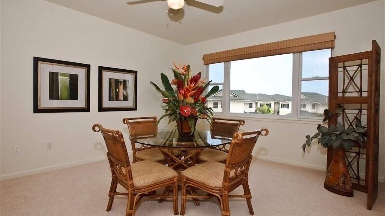 Photo of Bedroom in Kahaluu-Keauhou