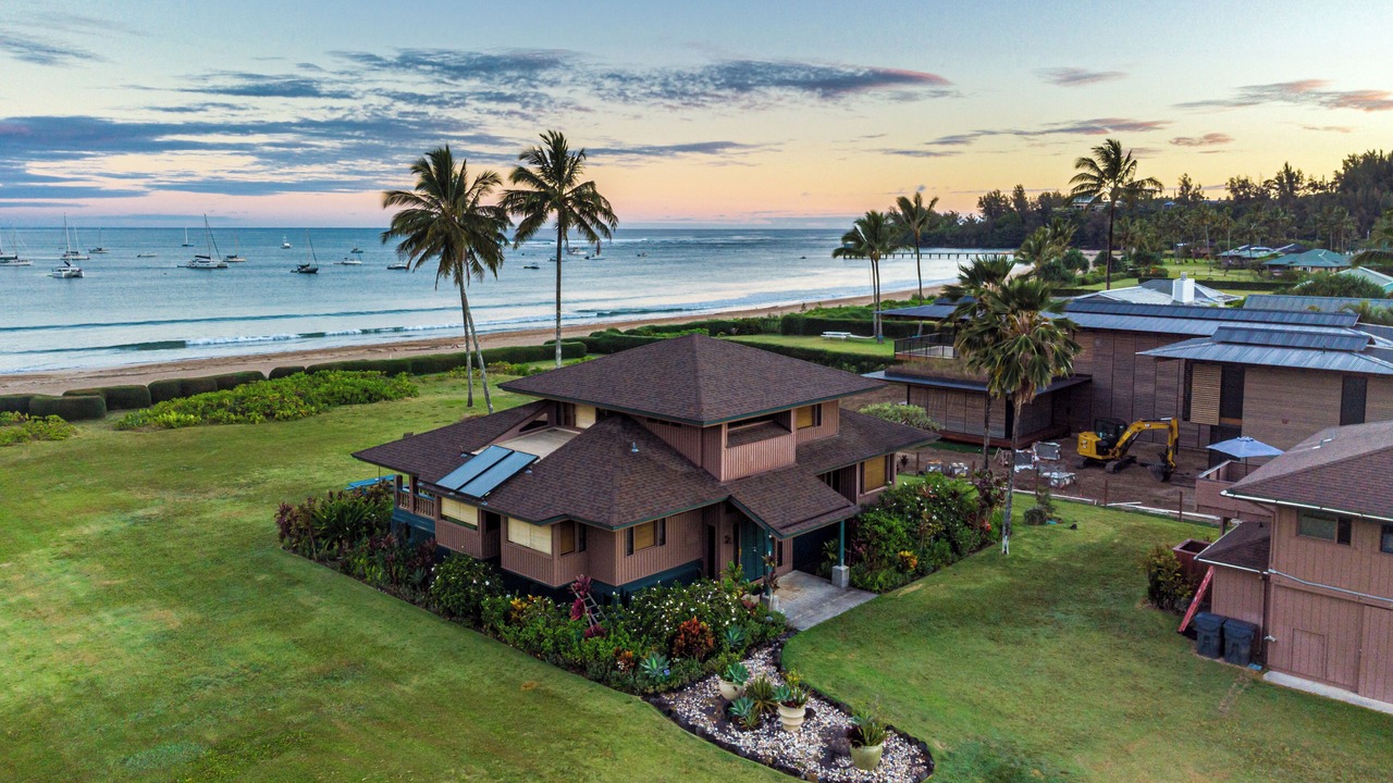Photo of Others in Hanalei
