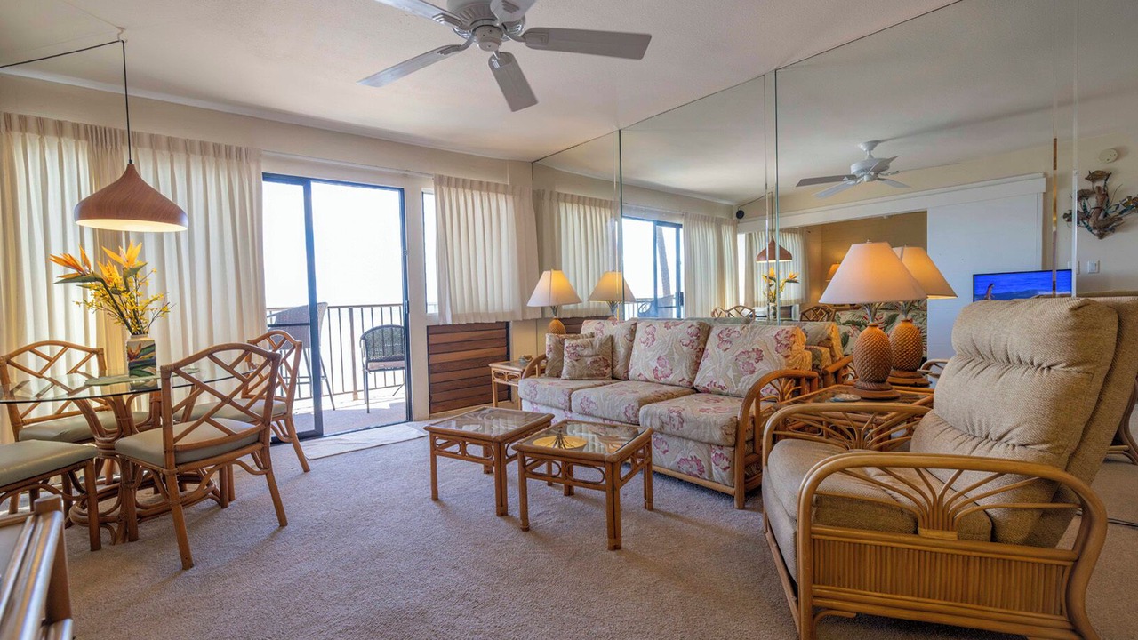 Photo of Livingroom in Maalaea