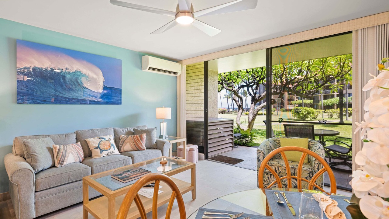 Photo of Livingroom in Honokowai