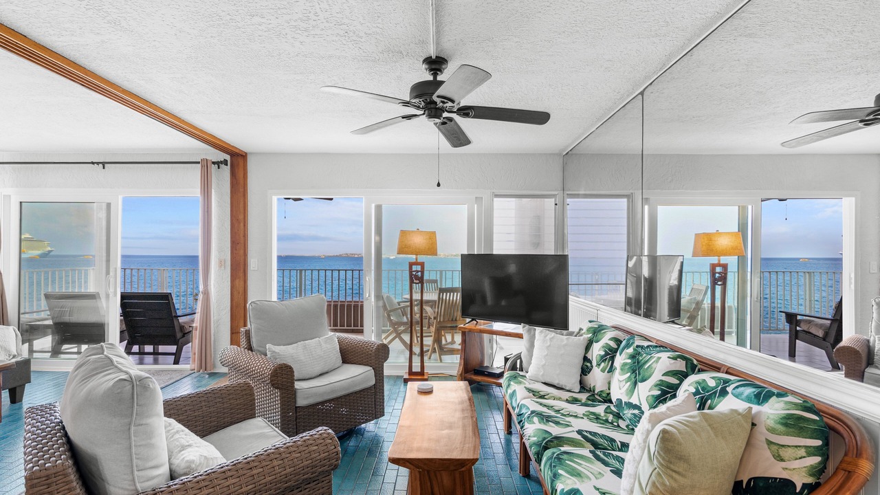 Photo of Livingroom in Kailua-Kona