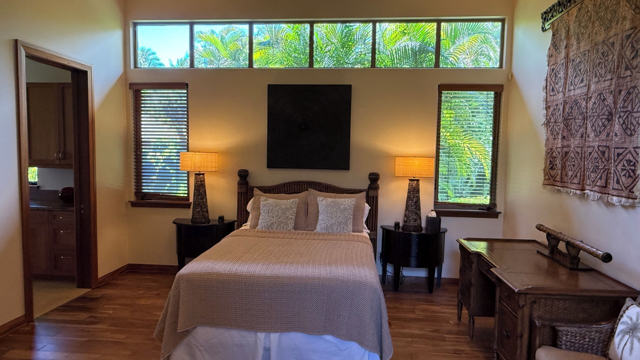 Photo of Bedroom in Kaupulehu