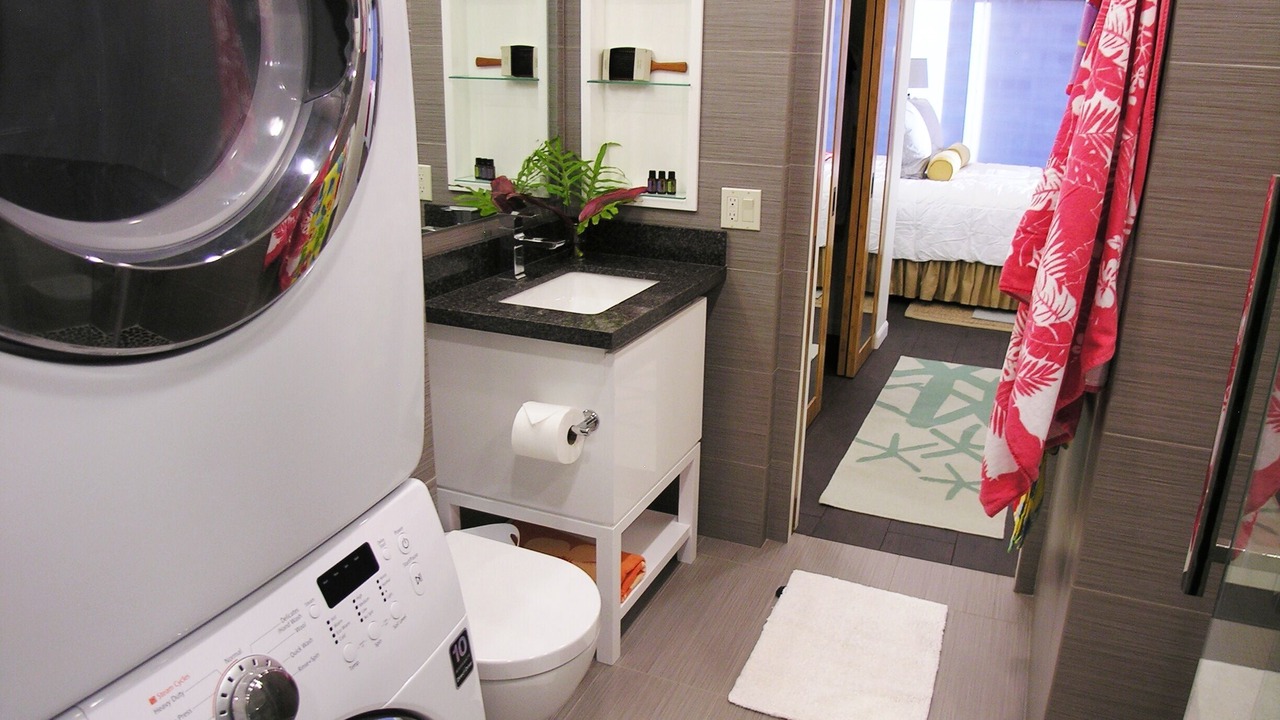 Photo of Bathroom in Waikiki