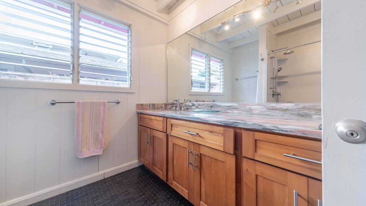 Photo of Bathroom in Kailua