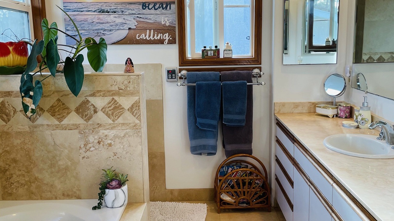 Photo of Bathroom in Waialee
