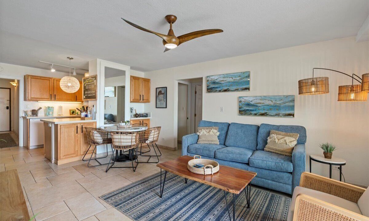 Photo of Livingroom in Maalaea