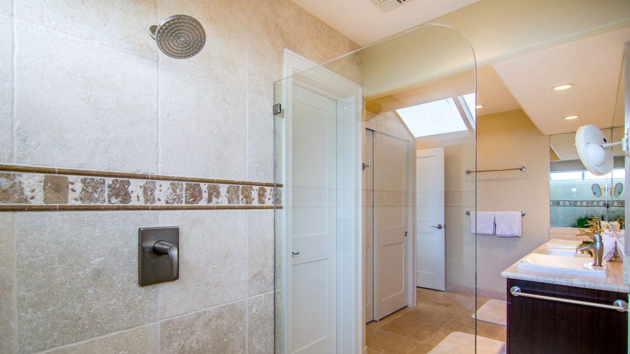Photo of Bathroom in Kapalua