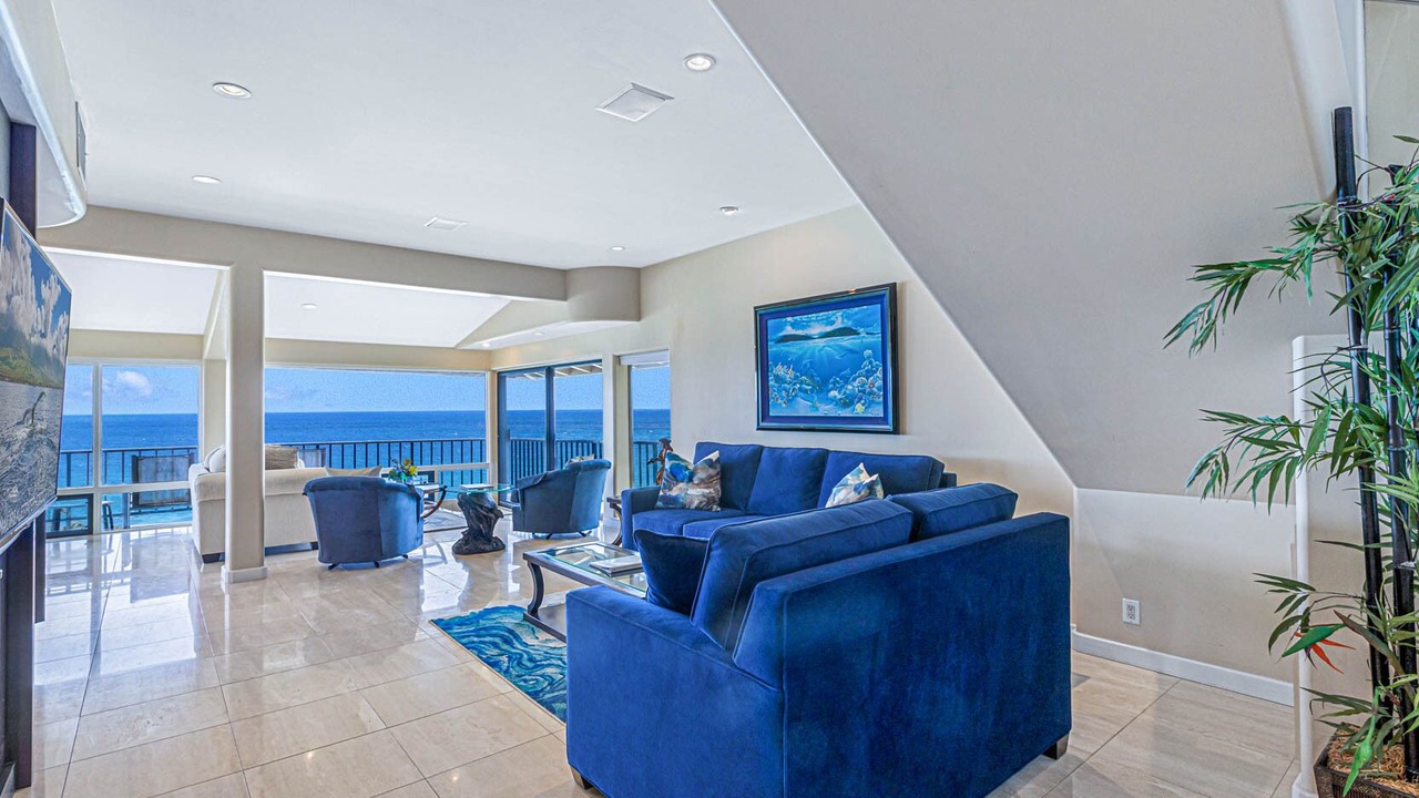Photo of Livingroom in Kapalua
