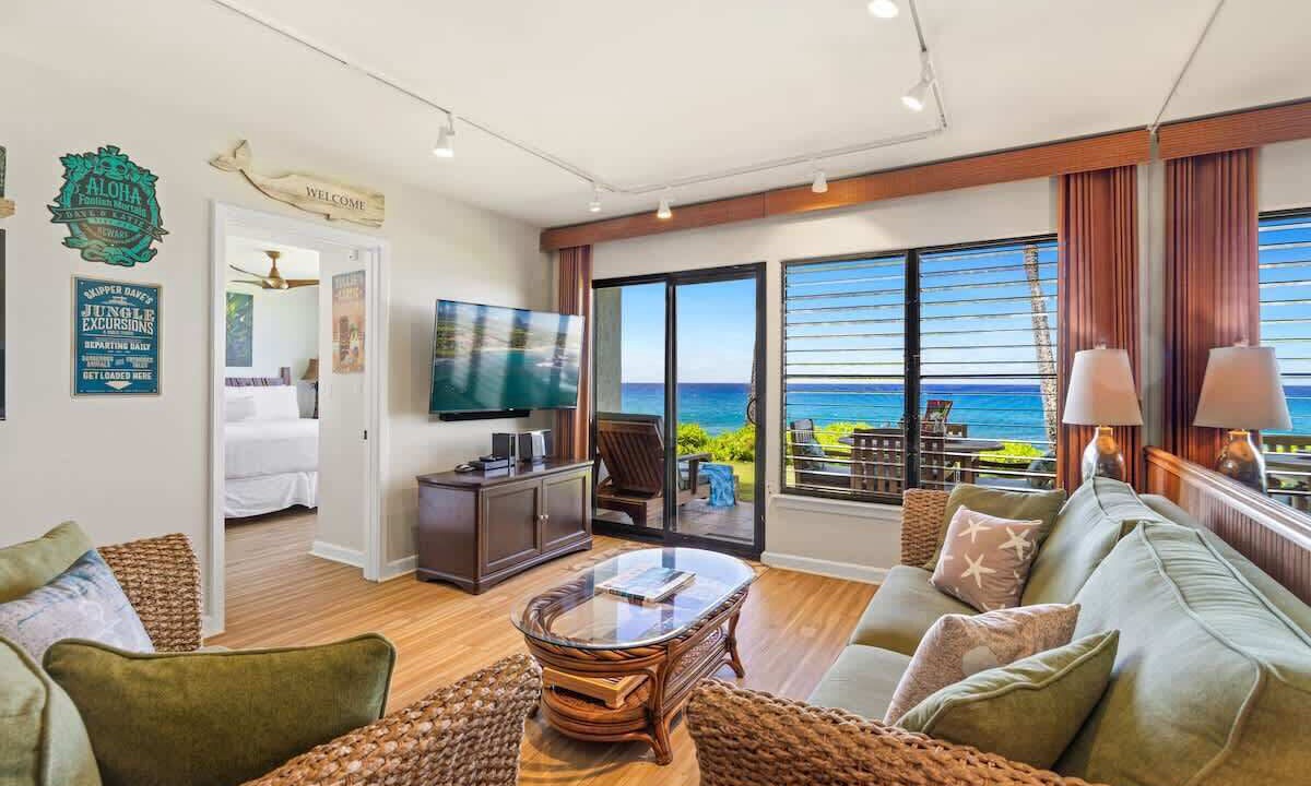 Photo of Bedroom in Poipu