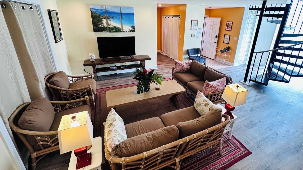 Photo of Livingroom in Pupukea