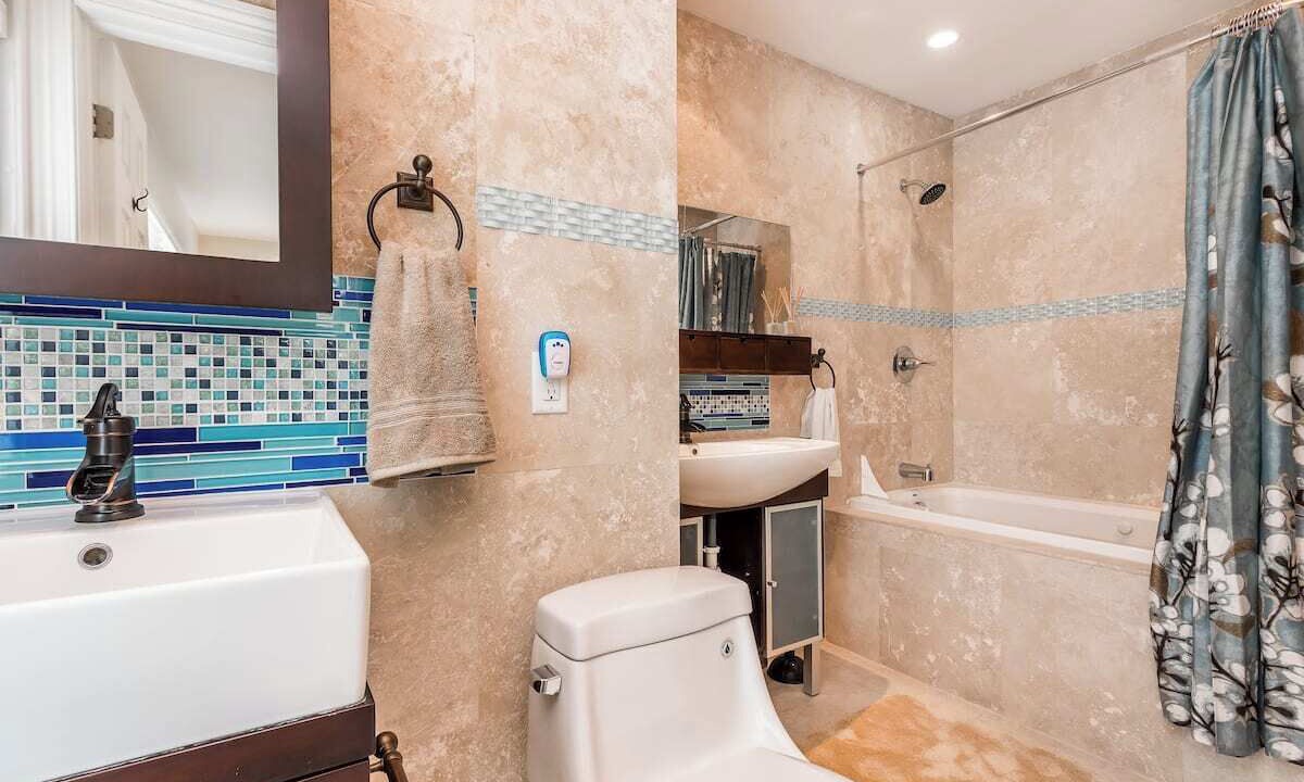 Photo of Bathroom in Pompano Beach