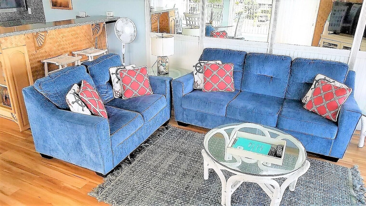 Photo of Livingroom in Punaluu