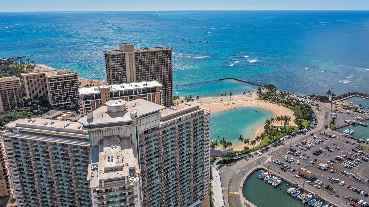 Photo of Others in Waikiki