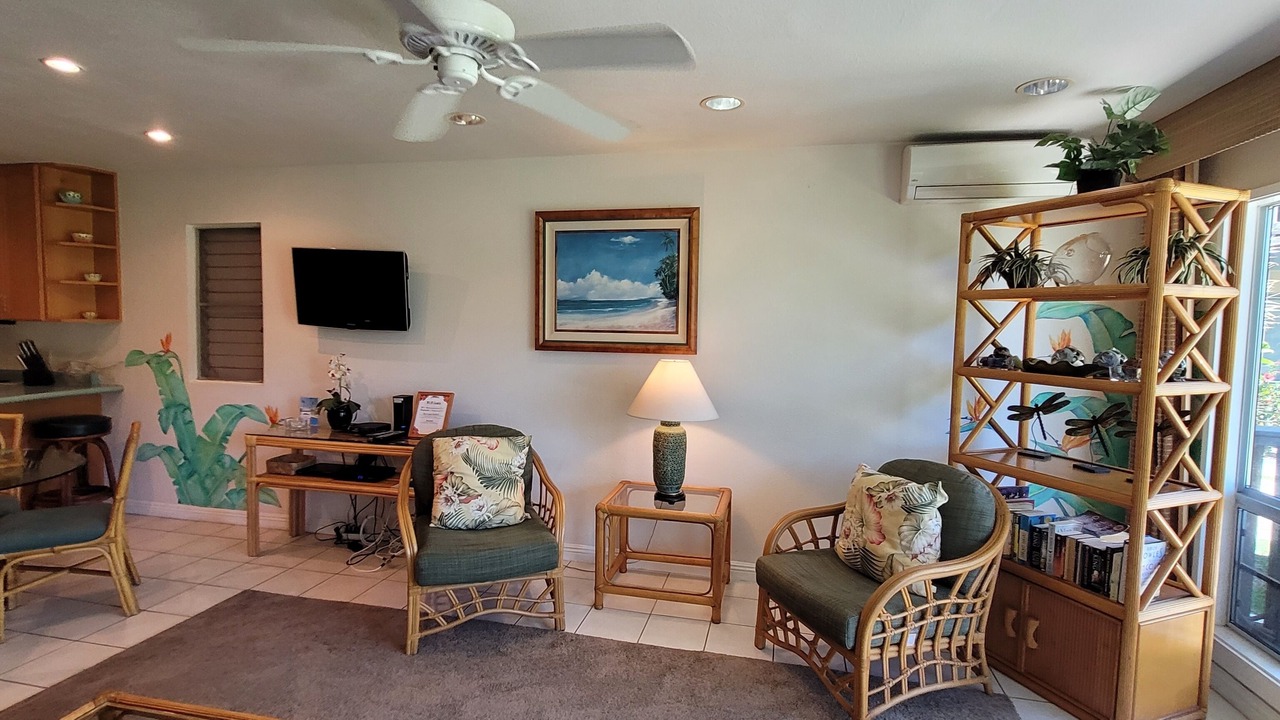 Photo of Livingroom in Kahana