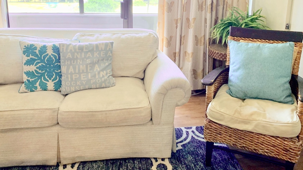 Photo of Livingroom in Waikiki