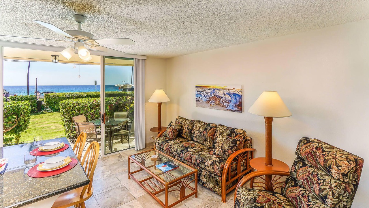 Photo of Bedroom in Kahaluu Bay
