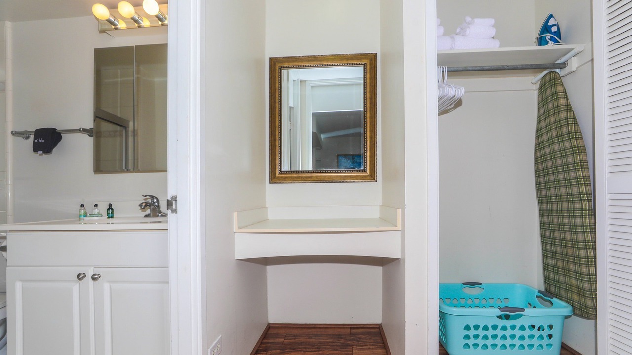 Photo of Bathroom in Waikiki