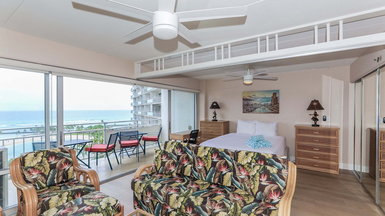Photo of Bedroom in Waikiki