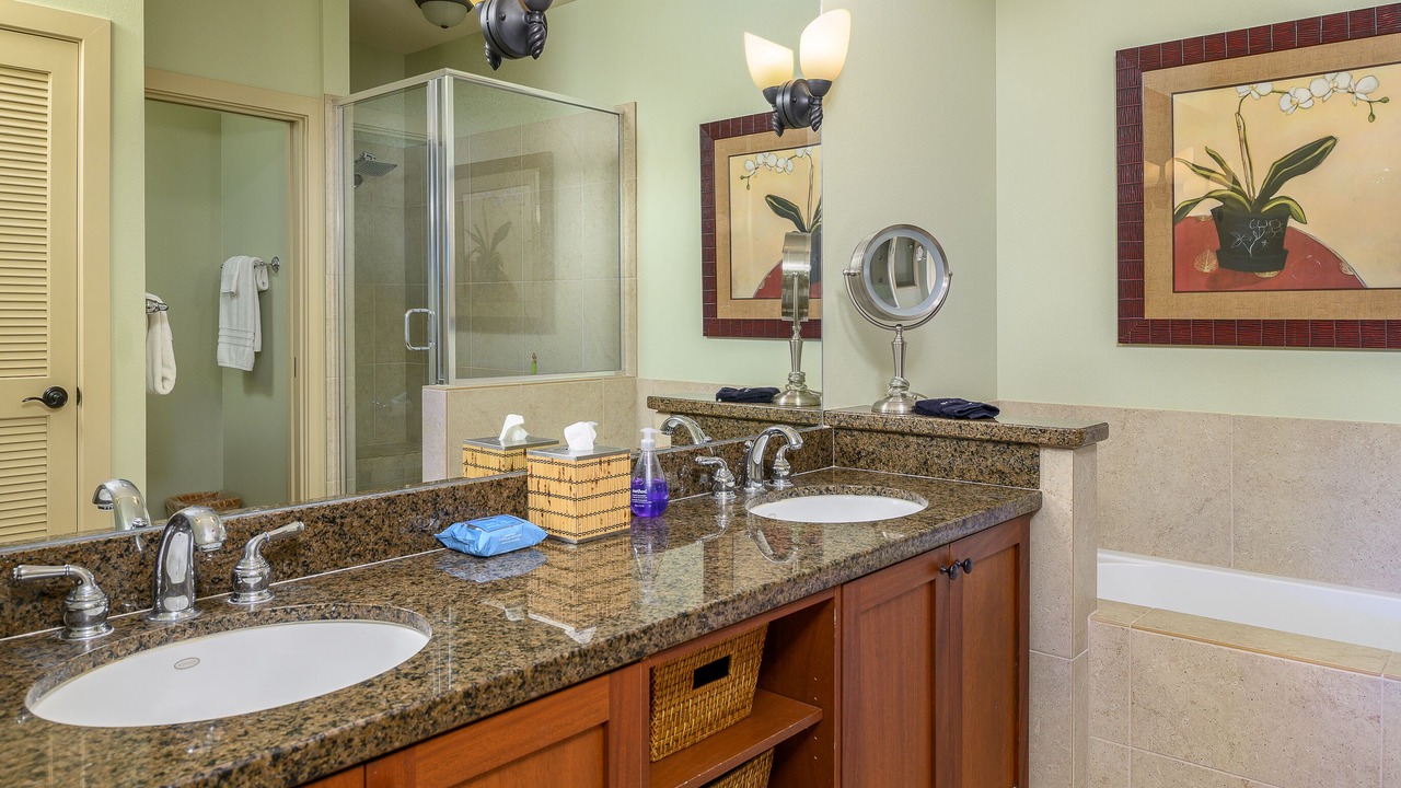 Photo of Bathroom in Waikoloa