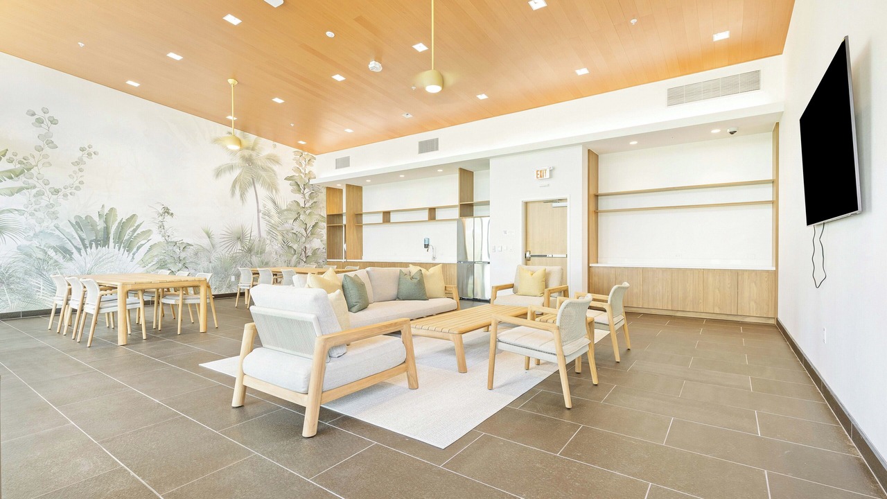 Photo of Livingroom in Ala Moana