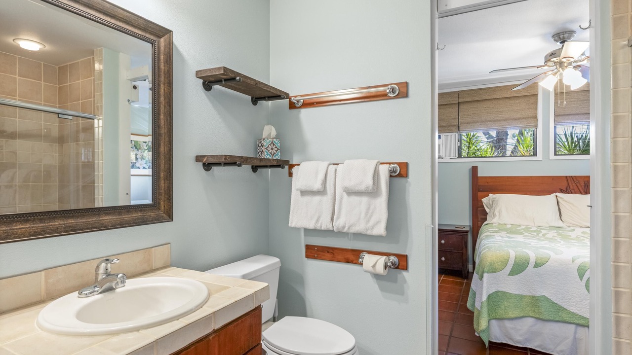 Photo of Bathroom in Kahana