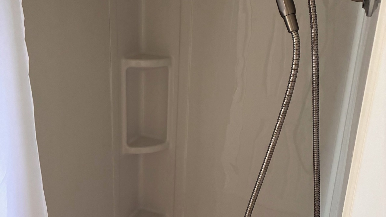Photo of Bathroom in Kalihi - Palama