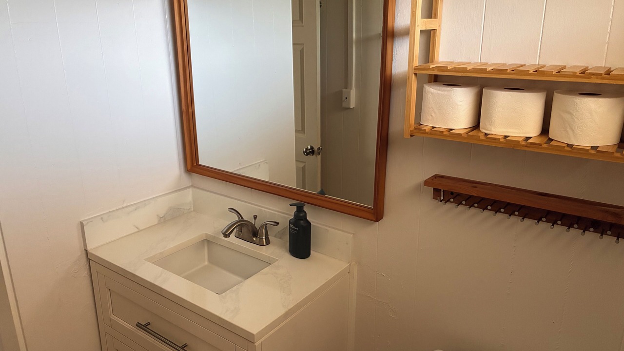 Photo of Bathroom in Kalihi - Palama