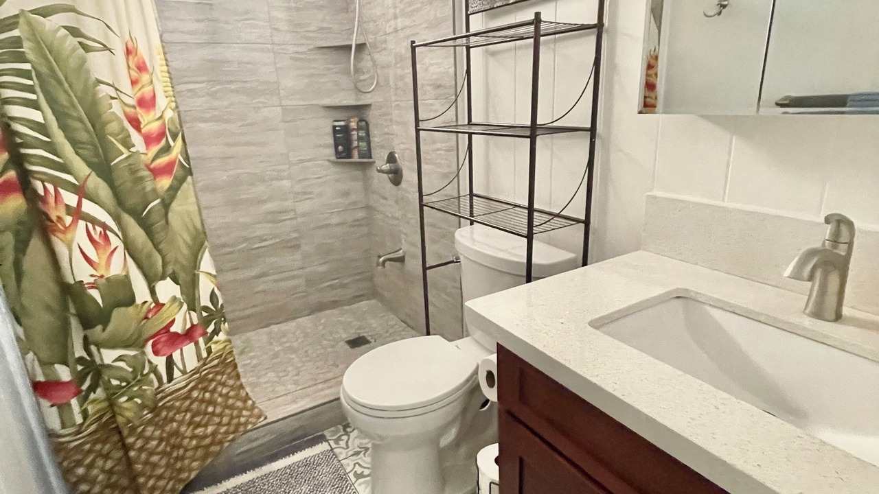 Photo of Bathroom in Ewa
