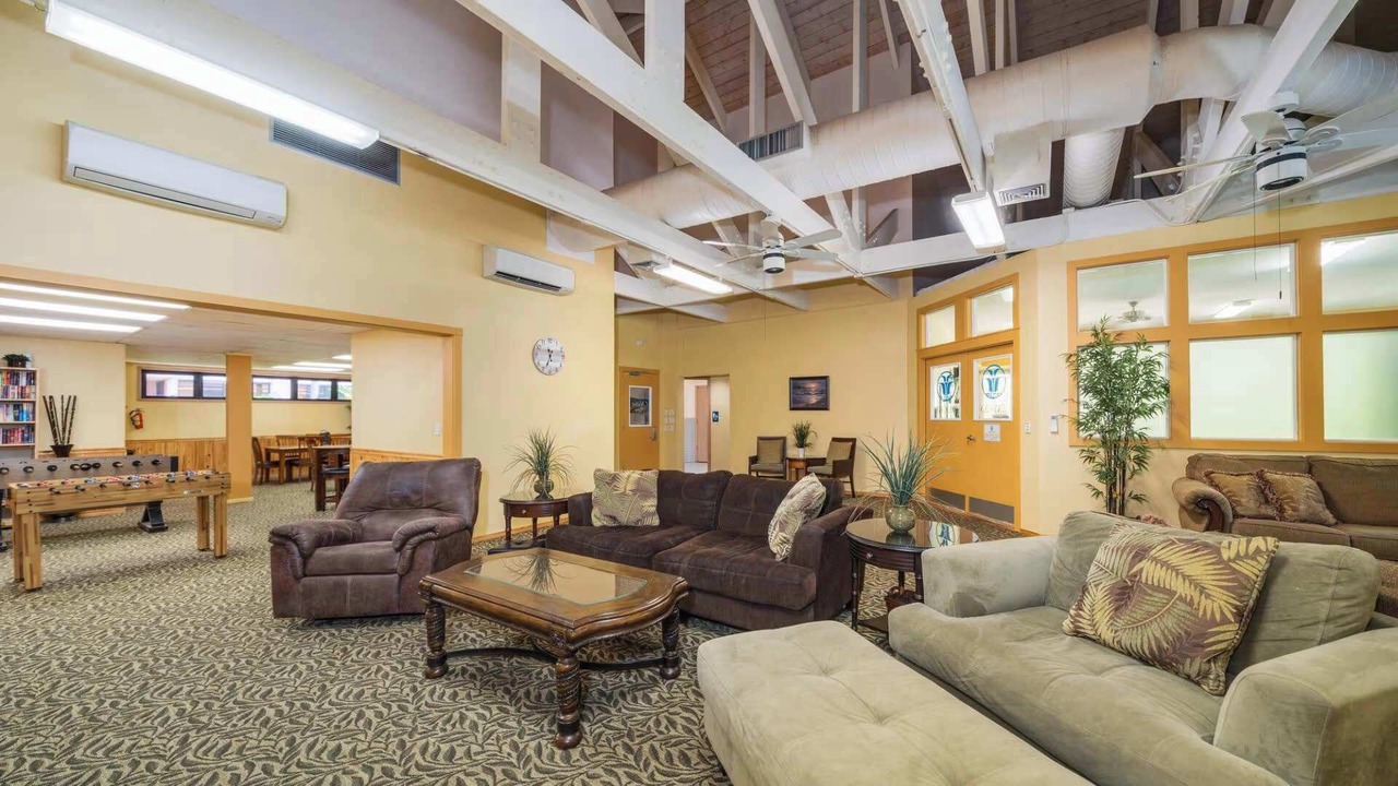 Photo of Livingroom in Kahana