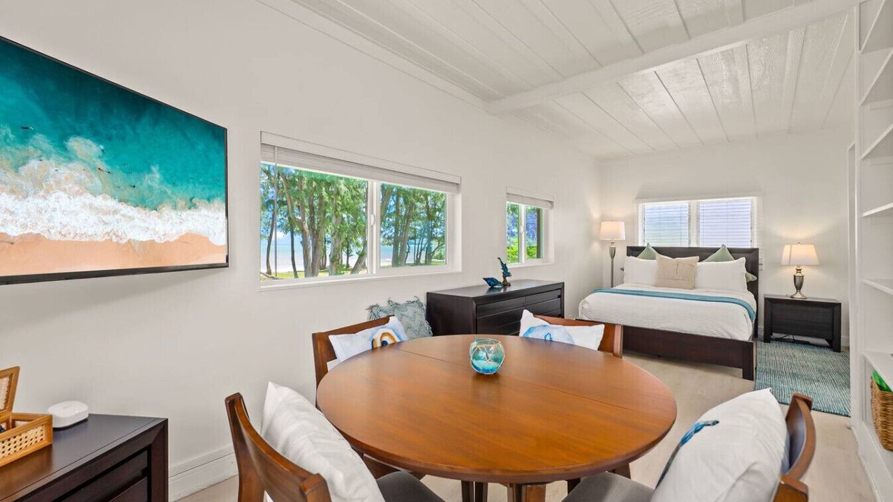 Photo of Bedroom in Waimanalo
